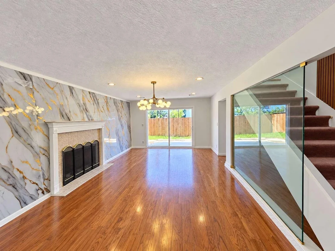 Photo of 5118 Burt Street