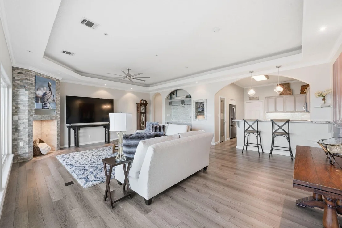 Photo of 2 Regency Point