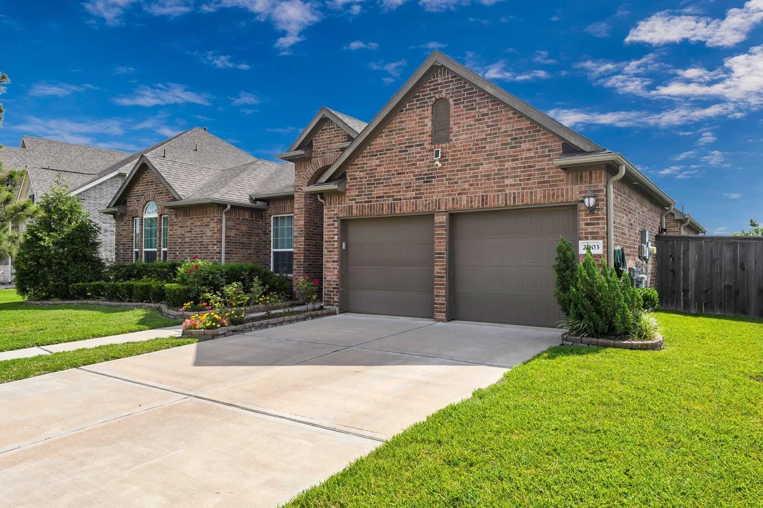 Photo of 2003 Highland Meadows Drive