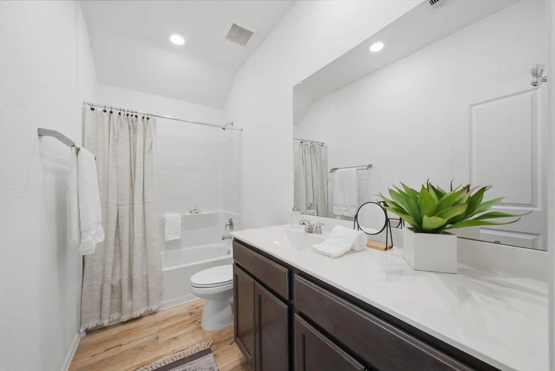 Photo of 7603 Auburn Haven Trail