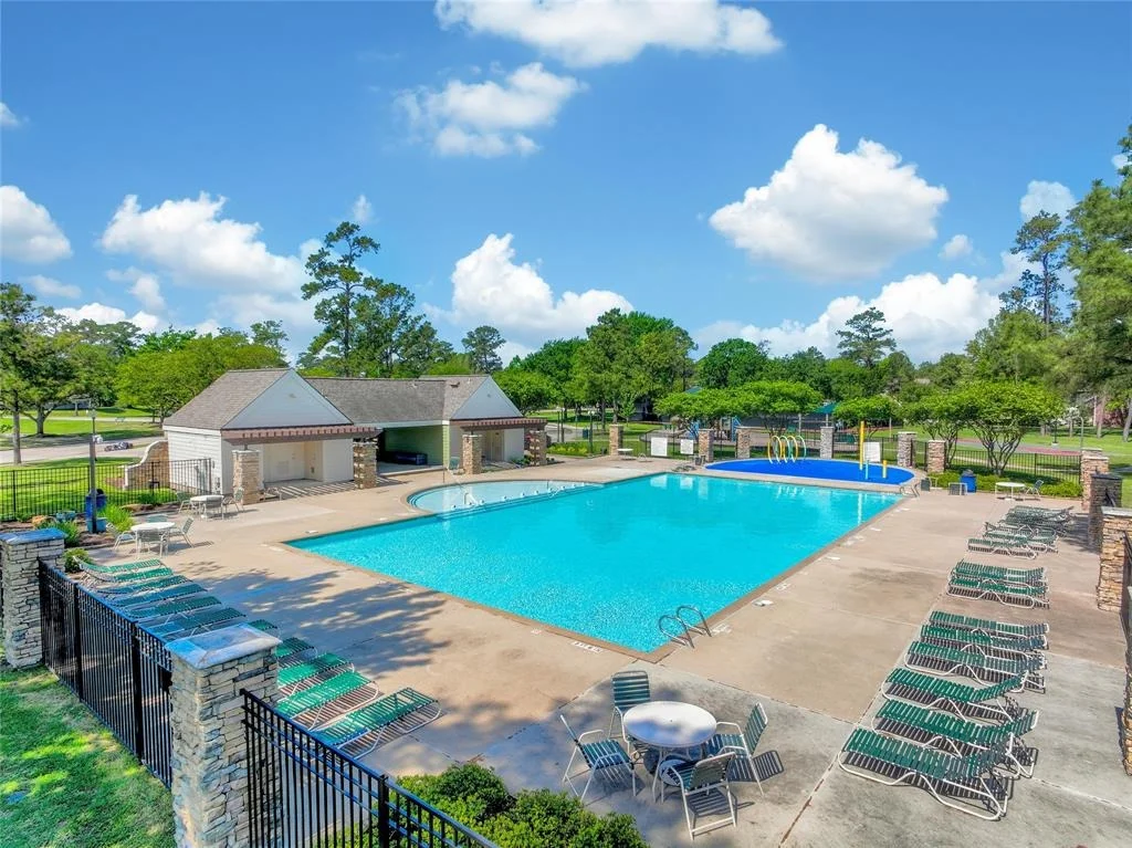 Photo of 15811 Chapel Lake Drive