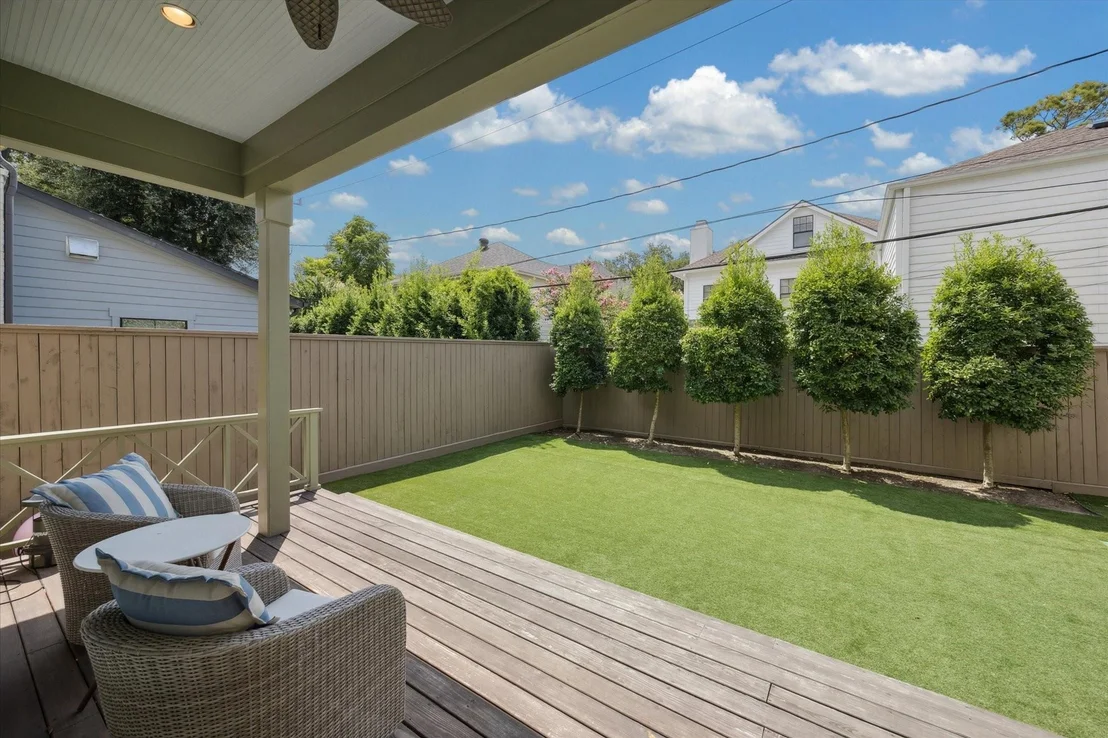 Photo of 2729 Sunset Boulevard