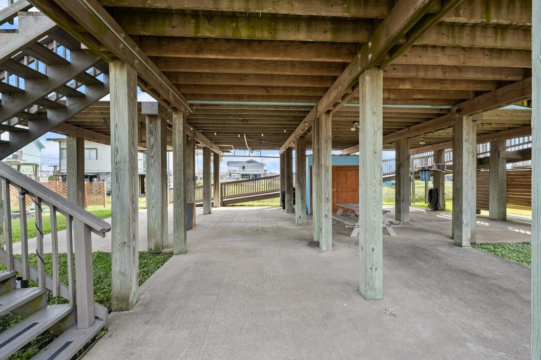 Photo of 818 Surf Drive