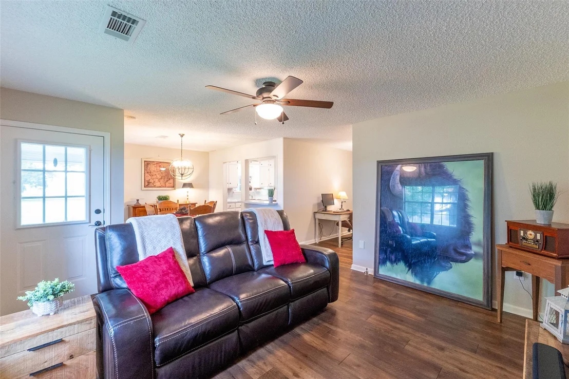 Photo of 2710 County Road 2274