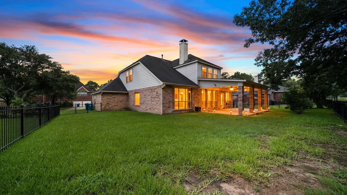 Photo of 8107 Trophy Place Drive