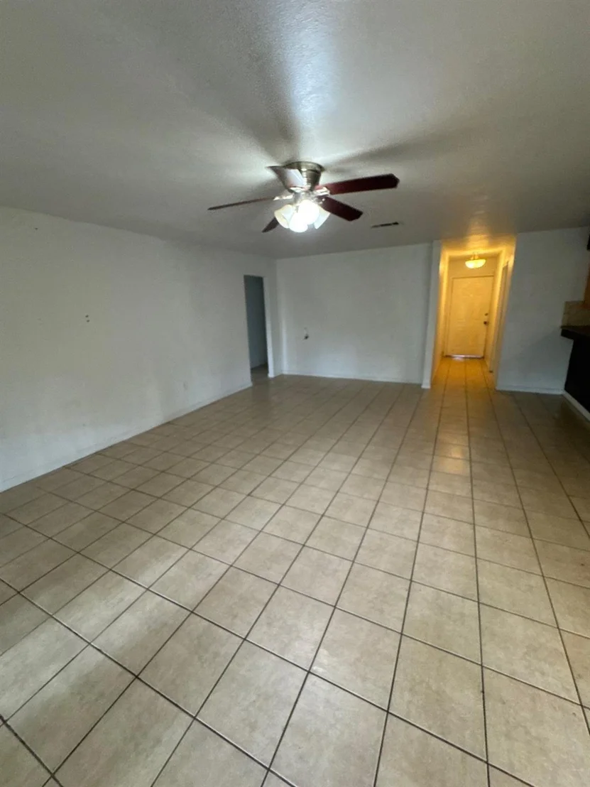 Photo of 3911 Dolphin Lane