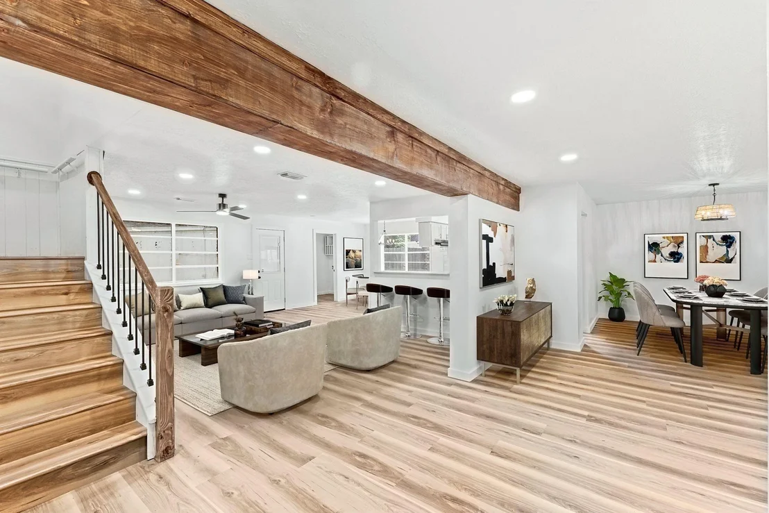 Photo of 2706 Burke Road