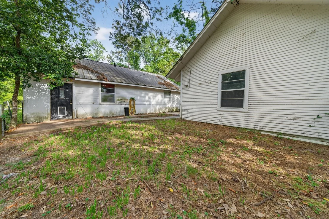 Photo of 15185 Travis Lane