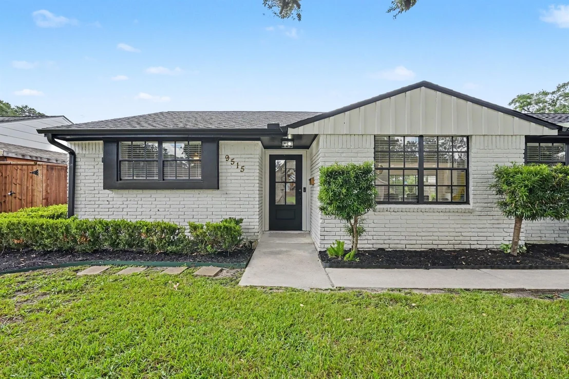 Photo of 9515 Highmeadow Drive