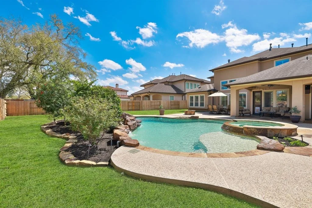 Photo of 5906 Stratton Woods Drive