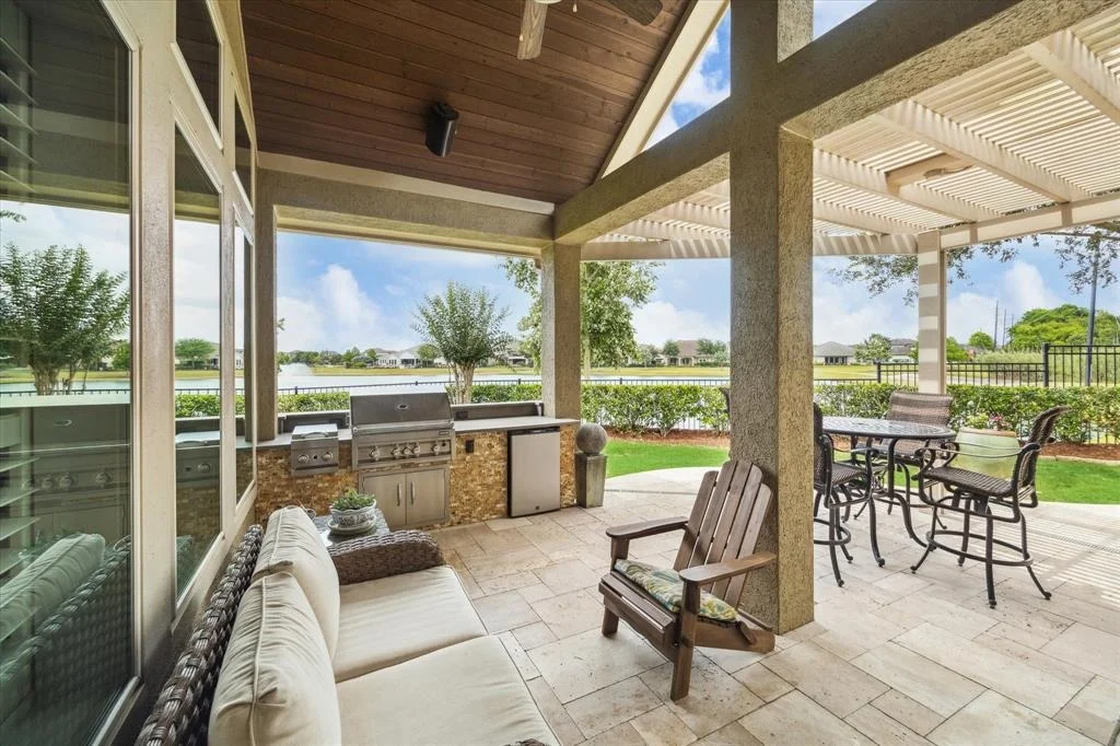 Photo of 70 Silent Circle Drive
