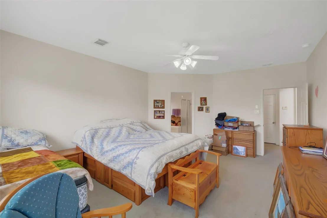 Photo of 8915 High Ridge Lane