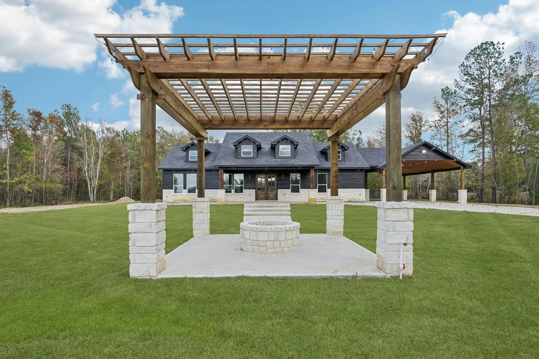 Photo of 2199 County Road 301 N