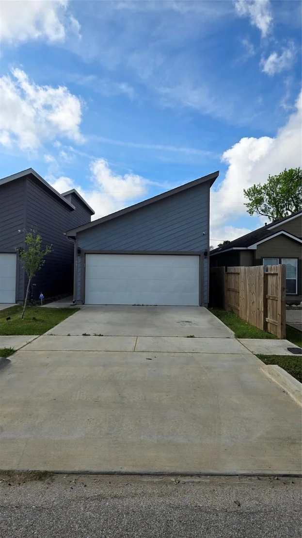 Photo of 10017 Morocco Road