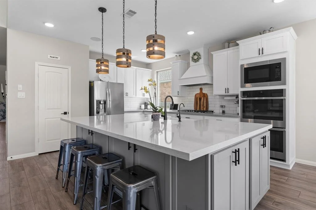 Photo of 2810 Kingly Pine Trail