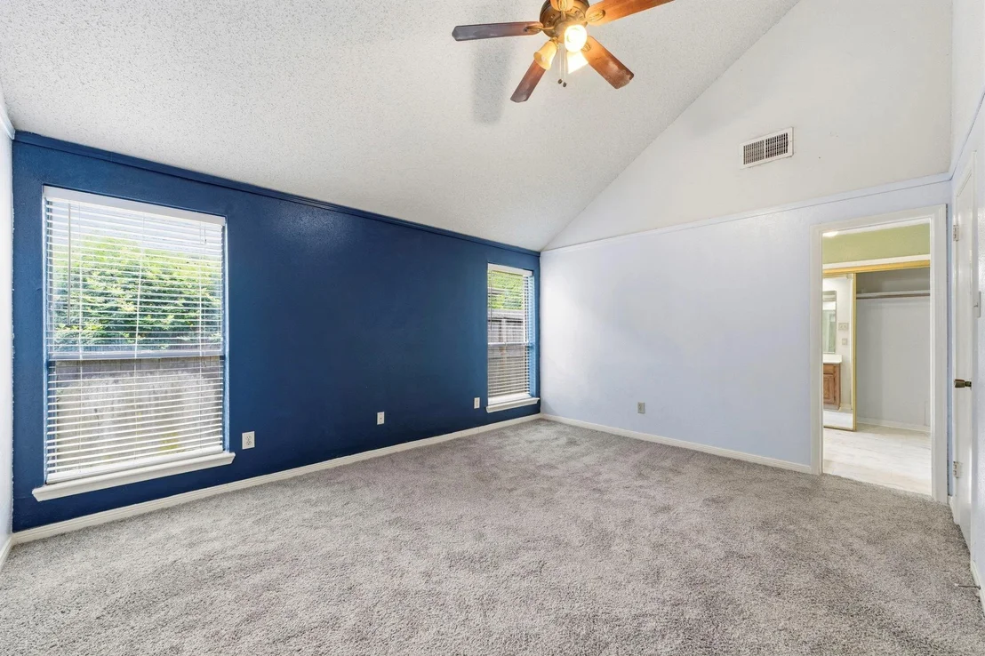 Photo of 1139 Saint John Drive