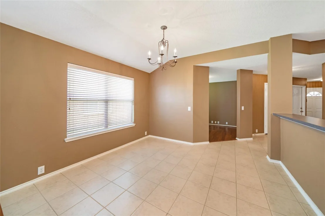 Photo of 5706 Baldwin Elm Street