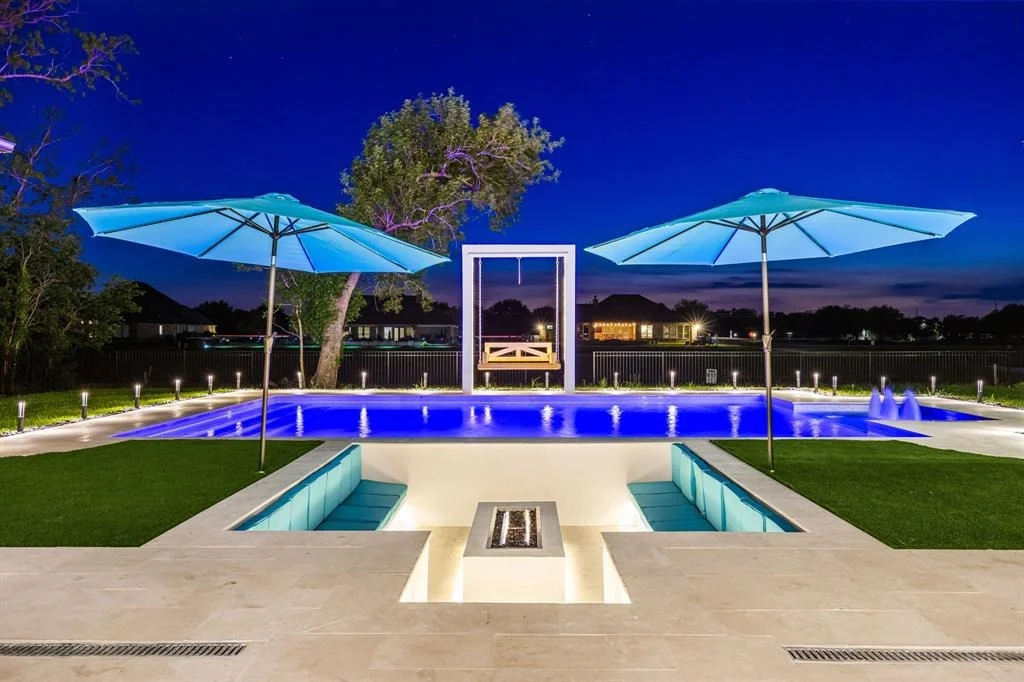 Photo of 3227 River Bend Drive