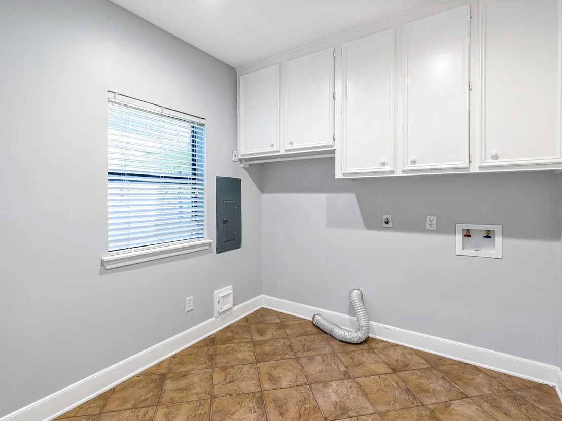 Photo of 3102 Willow Creek Lane