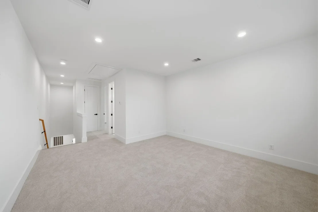 Photo of 1324 Lawrence Street