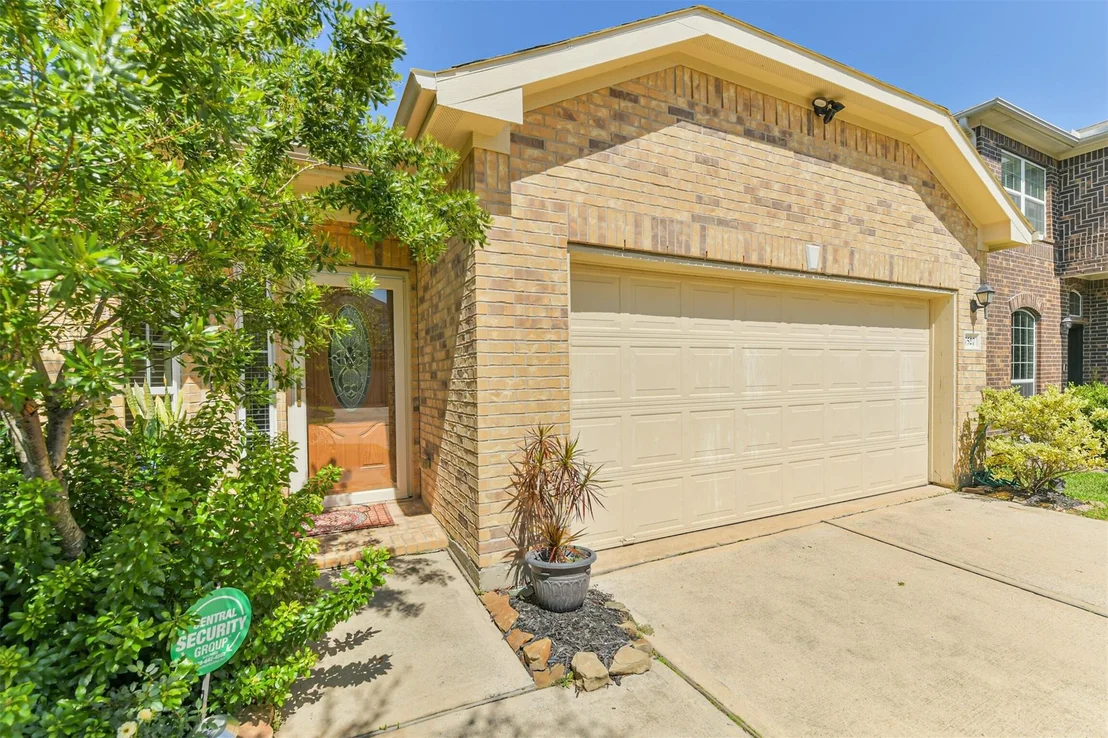 Photo of 7527 Windsor Valley Lane