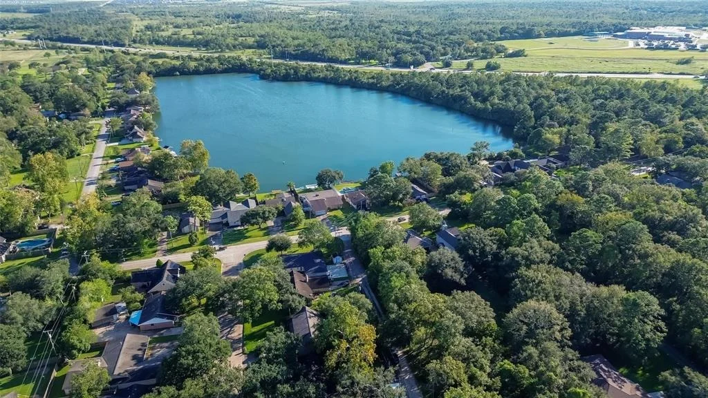 Photo of 3147 Hughes Road