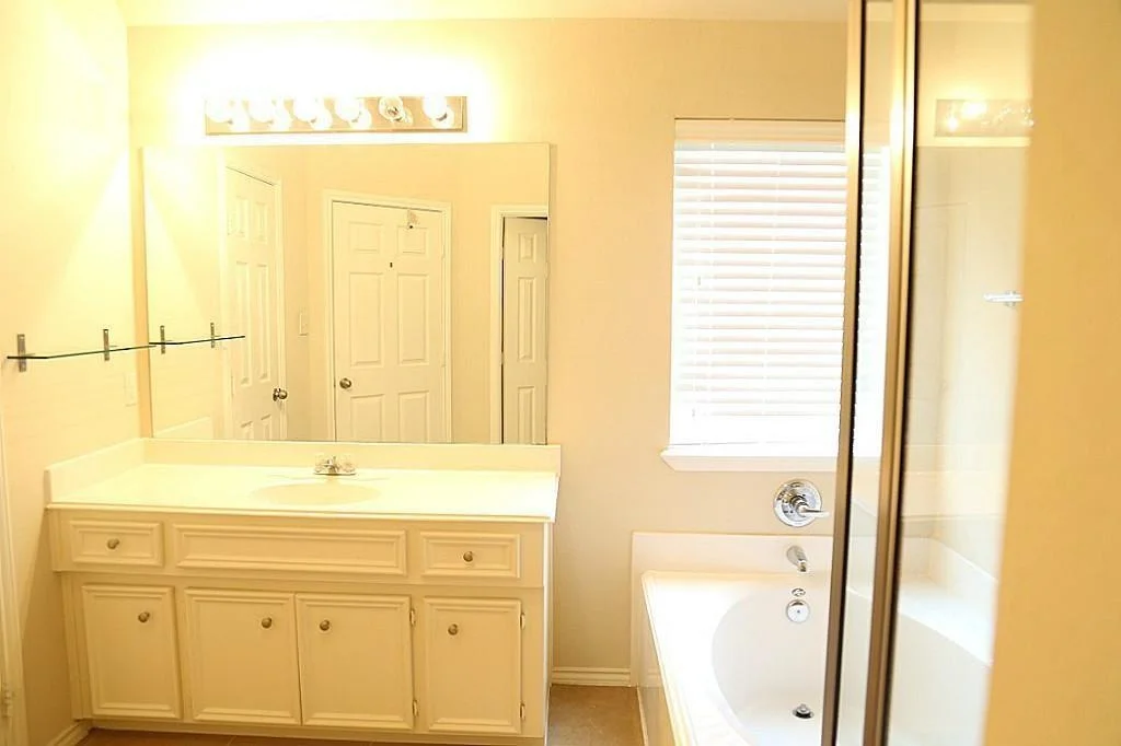 Photo of 2926 Hebert Trail Drive