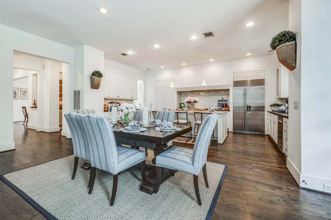 Photo of 2815 Albans Road