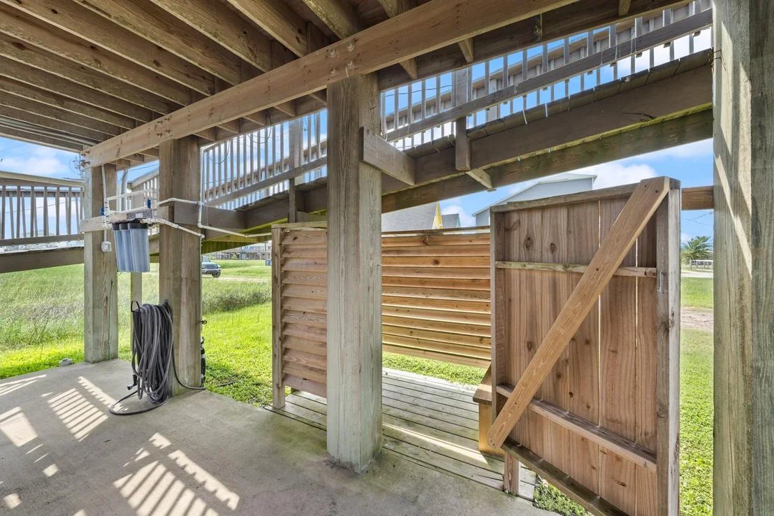 Photo of 818 Surf Drive