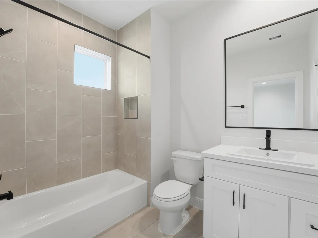 Photo of 9211 Fort George Street