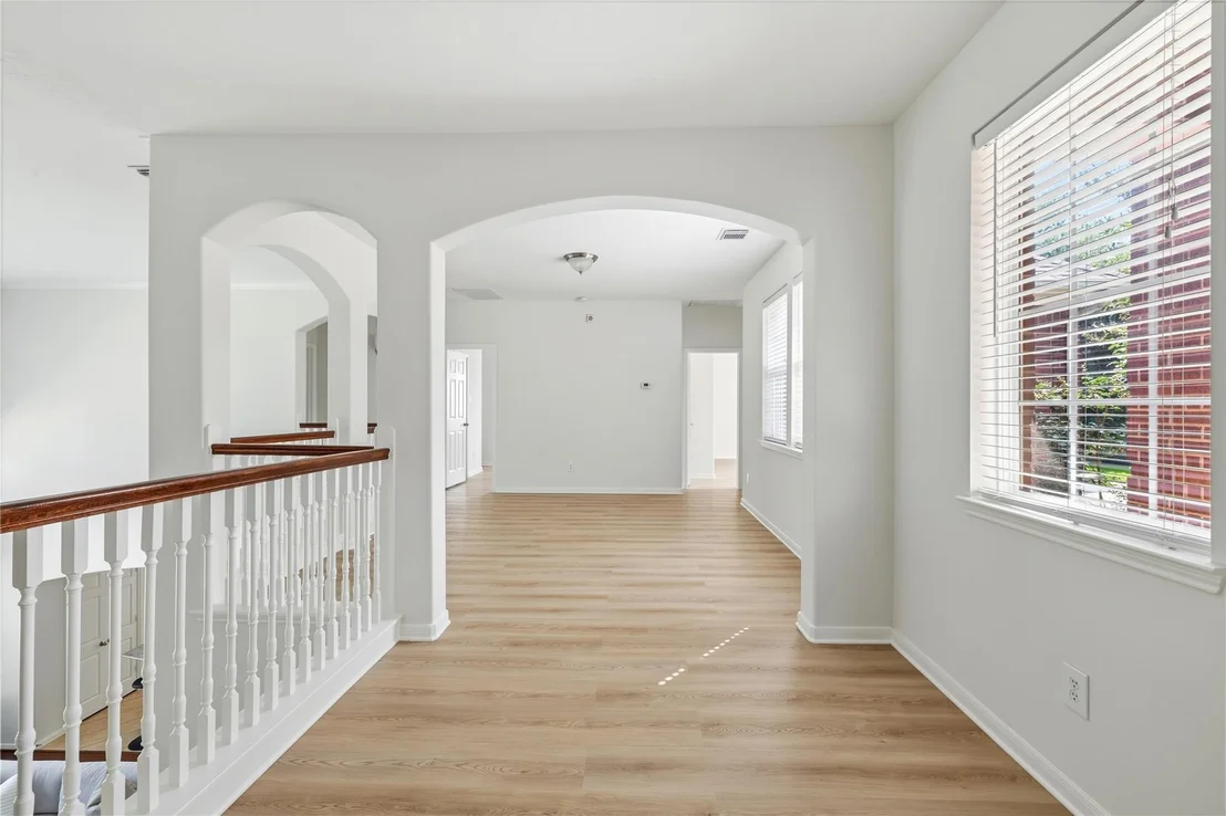 Photo of 8610 Rising Oak Lane