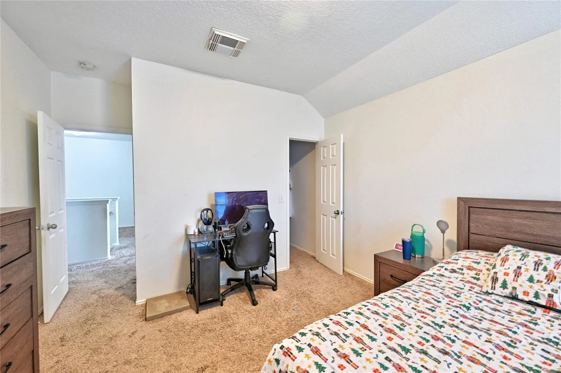 Photo of 11819 Leaf Oak Drive