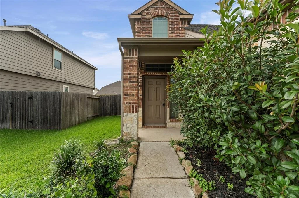 Photo of 17138 Devon Dogwood Trail