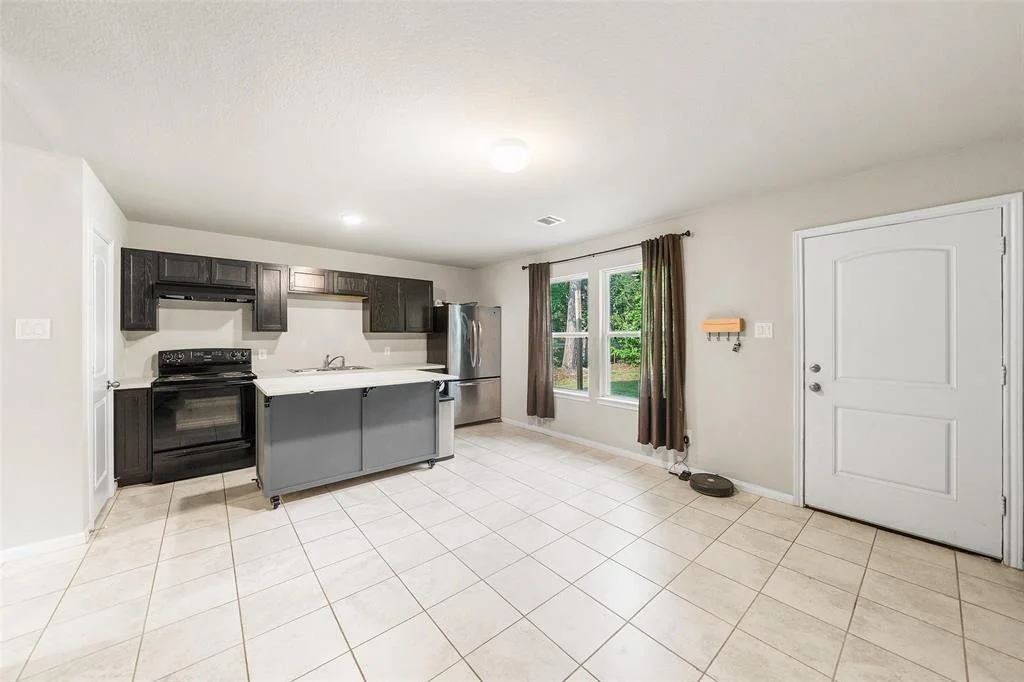 Photo of 15229 Travis Lane