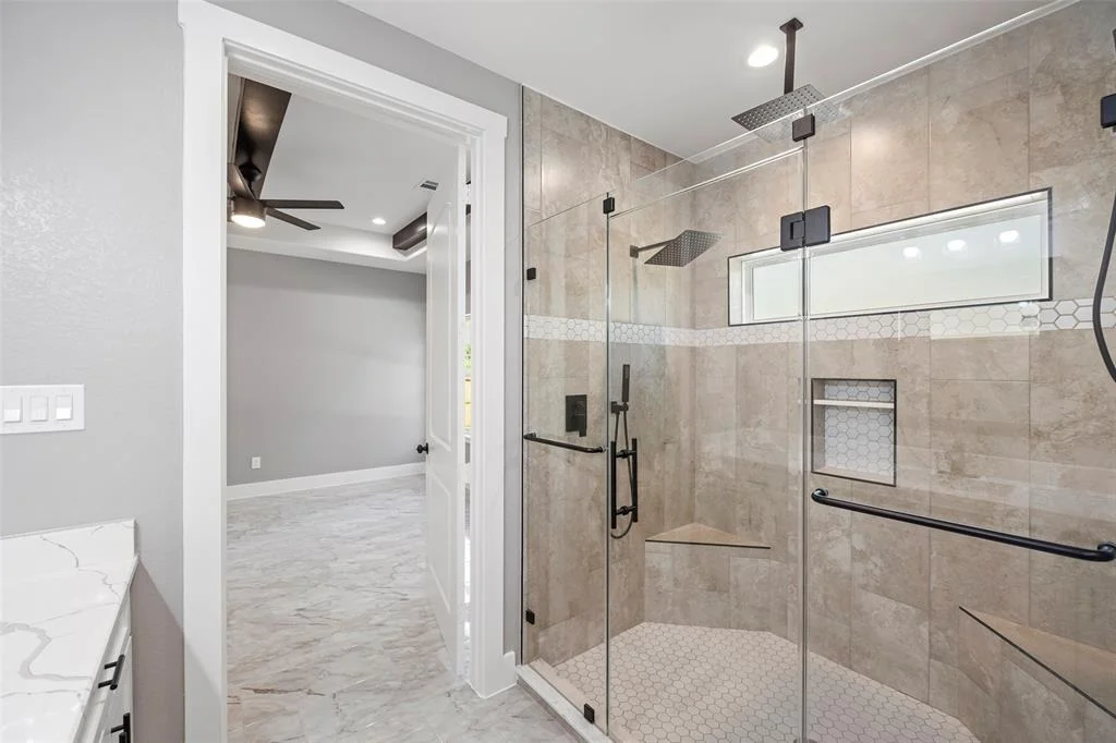 Photo of 2019 Surry Oaks Drive