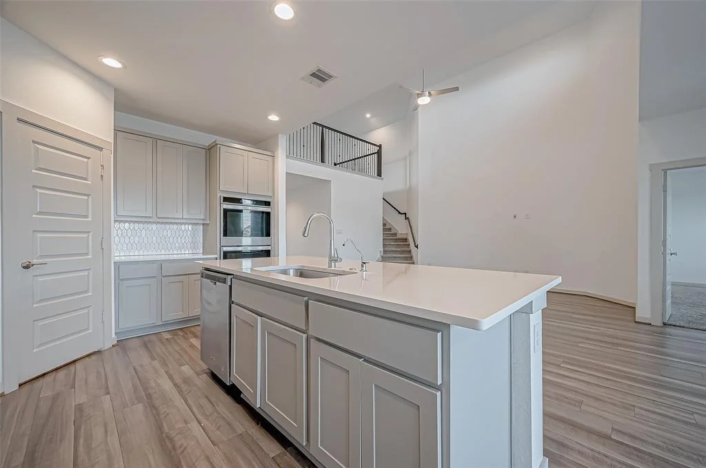 Photo of 28322 Hannahs Harbor Lane