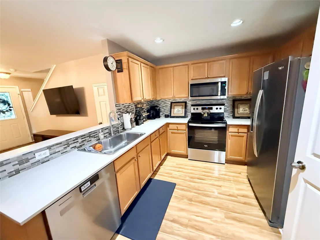 Photo of 504 Rolling Oak Drive