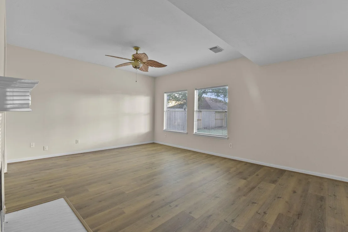 Photo of 4911 Silver Fox Drive