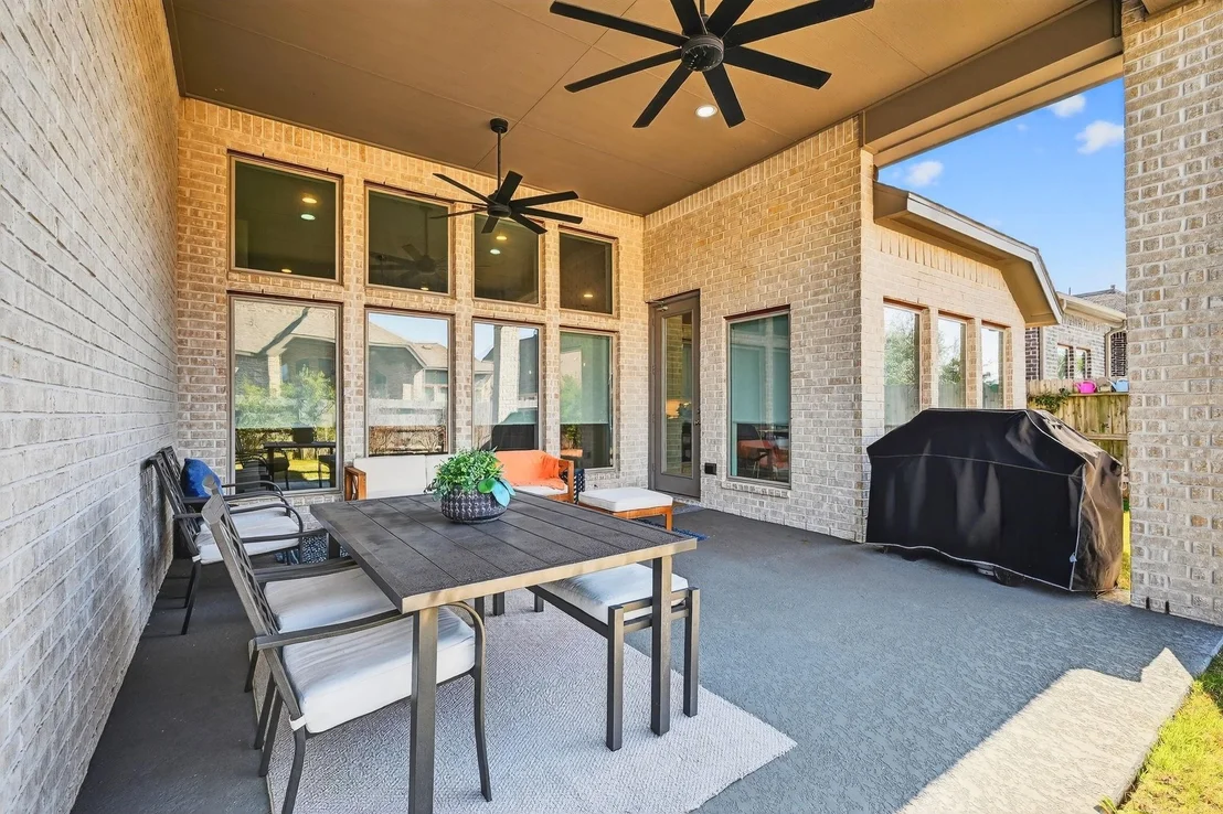 Photo of 25121 Pinebrook Grove Lane