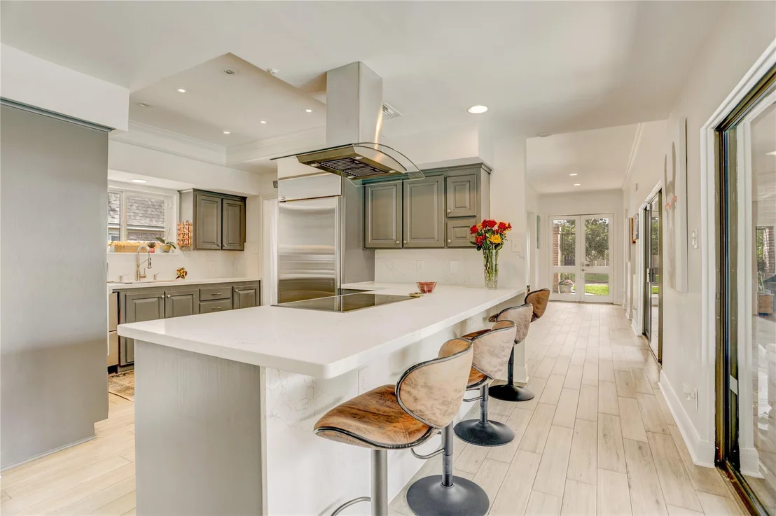 Photo of 2306 Binley Drive