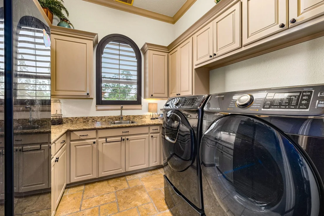 Photo of 23 Oak Cove Lane