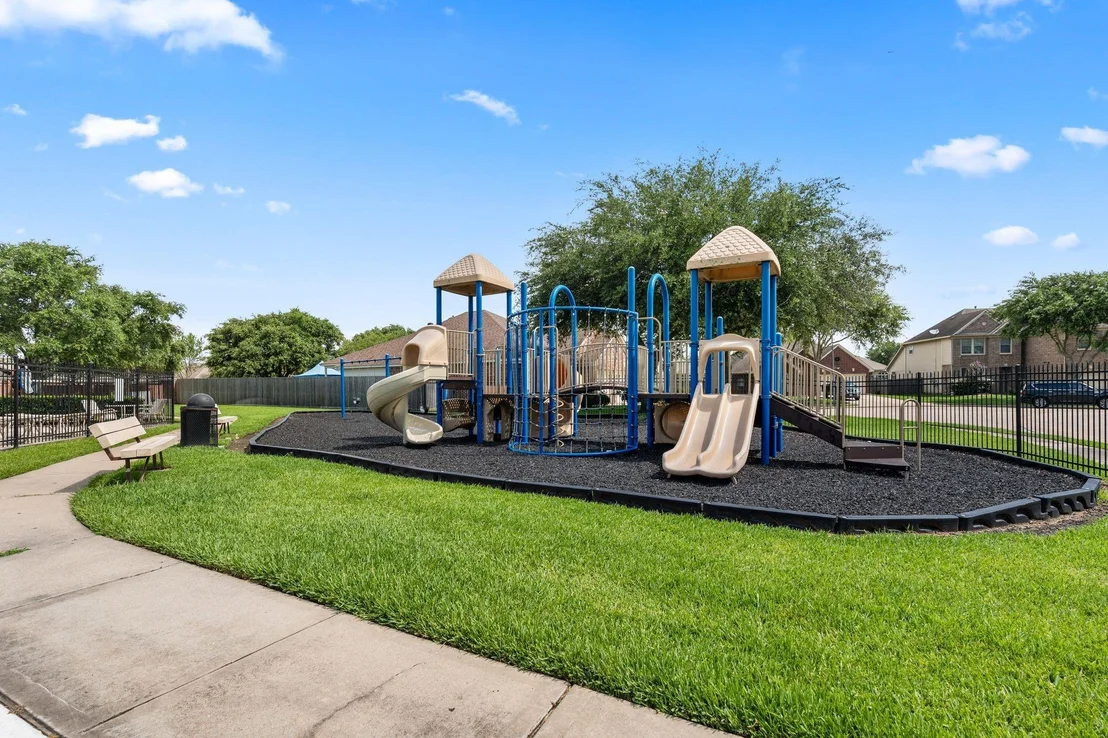 Photo of 2606 Silverton Bend