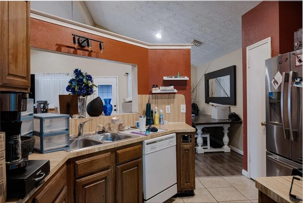 Photo of 910 Wildwood Drive