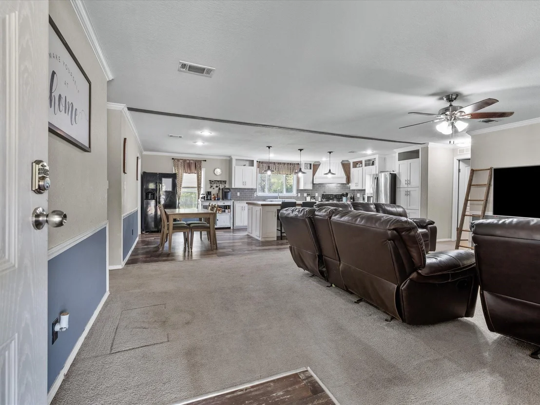 Photo of 11197 Artic Circle