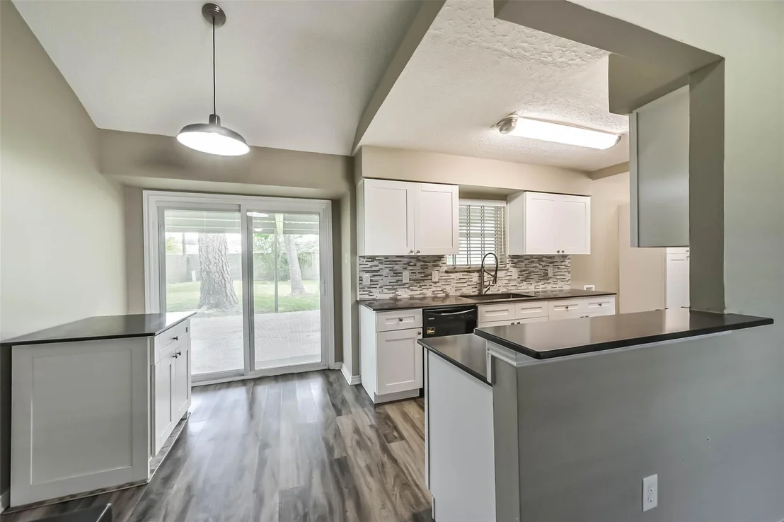 Photo of 7903 Parkglen Drive