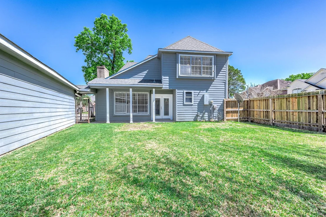 Photo of 18503 Pheasant Field Drive