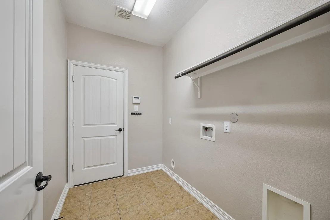 Photo of 1041 Cedar Forest Drive