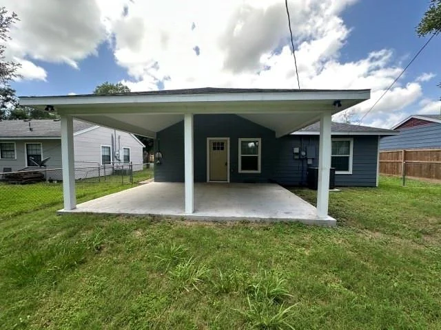 Photo of 203 Sandra Street