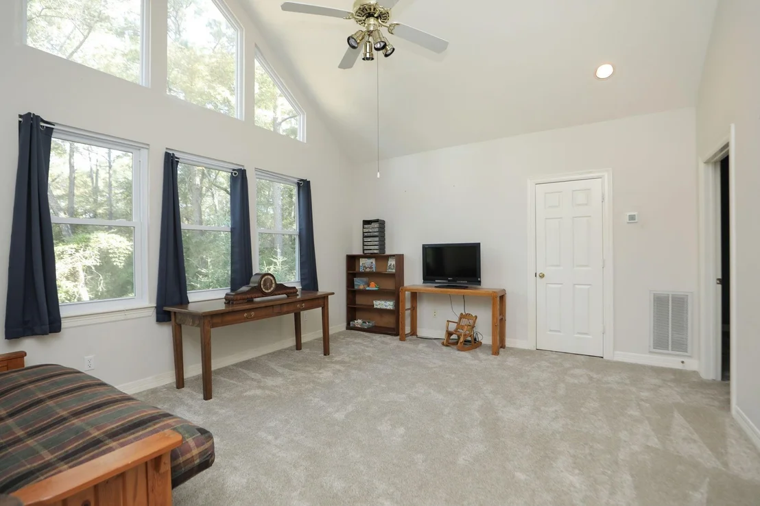 Photo of 21610 Meadowsweet Drive