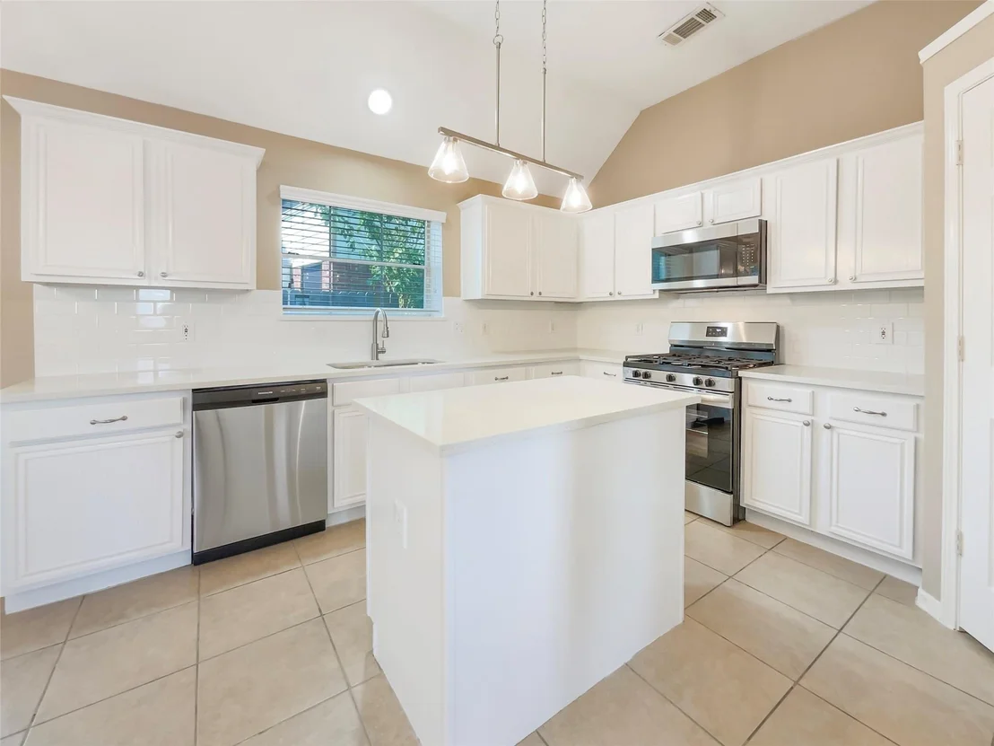Photo of 2223 Laurel Branch Way